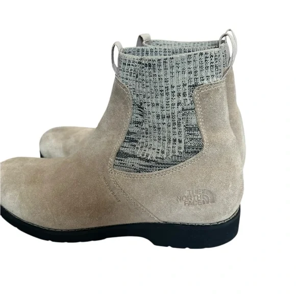 The North Face 11 Ballard III Chelsea Ankle Boots Booties Fall Winter Sneakers
